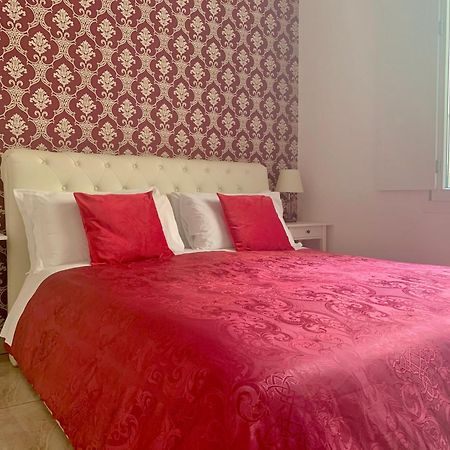 Dimora San Biagio Suites&Apartment Lecce Oda fotoğraf